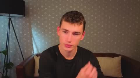 Snapshot of max_foks chatting on 09.30.25 Max online show from 09.30.25