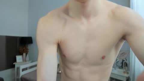 Snapshot of max_foks chatting on 01.13.26 Max online show from 01.13.26