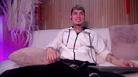 Max online show from 03.06.26