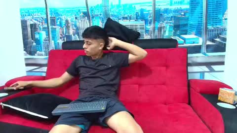 max_latin_ online show from 01.25.25