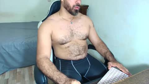 max_love25 online show from 02.21.26