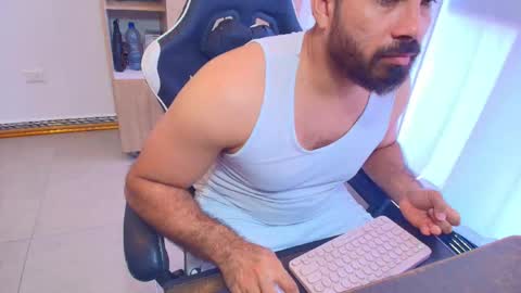 max_love25 online show from 03.13.26