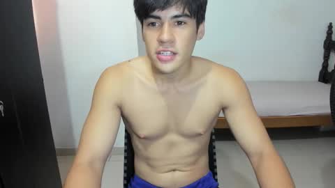 Snapshot of max_miller66 chatting on 10.22.25 Max online show from 10.22.25