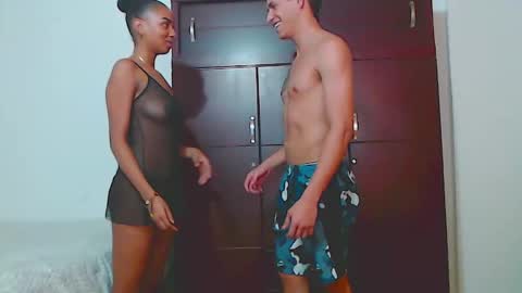 Snapshot of max_n_sofia chatting on 02.07.25 Max y Sofia online show from 02.07.25