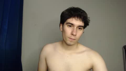 Snapshot of max_snow1616 chatting on 10.06.25 max_snow1616 online show from 10.06.25