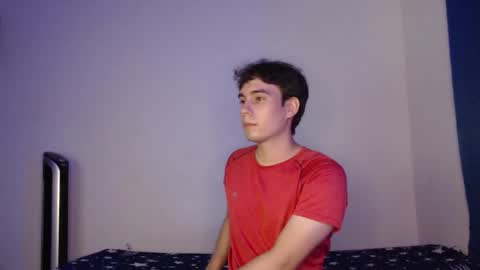 Snapshot of max_snow1616 chatting on 11.02.25 max_snow1616 online show from 11.02.25