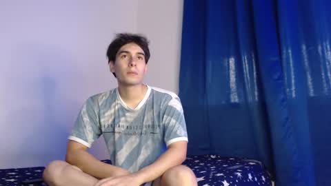 Snapshot of max_snow1616 chatting on 11.12.25 max_snow1616 online show from 11.12.25