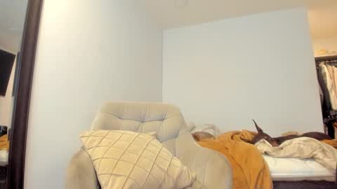 Snapshot of max_steelc chatting on 11.16.25 max_steelc online show from 11.16.25