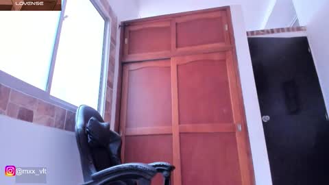 max_valiant1 online show from 11.27.25