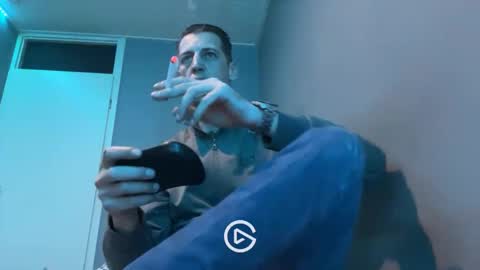 Max online show from 02.21.25