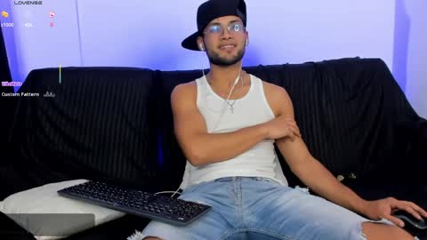 Max Conor online show from 04.14.26