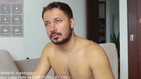Snapshot of maxdoggy chatting on 06.17.26 MAXandJHONNY online show from 06.17.26