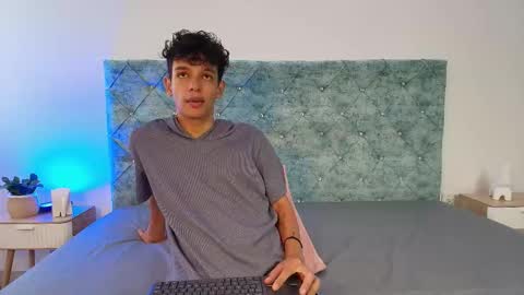 Snapshot of maxfrost_1 chatting on 12.22.25 M A X F R O S T online show from 12.22.25