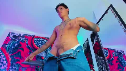 Maxi online show from 09.17.25