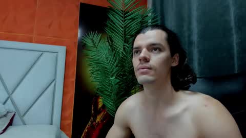 Snapshot of maxi_styles chatting on 02.09.26 Alex online show from 02.09.26