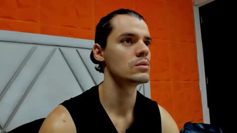 Snapshot of maxi_styles chatting on 02.10.26 Alex online show from 02.10.26