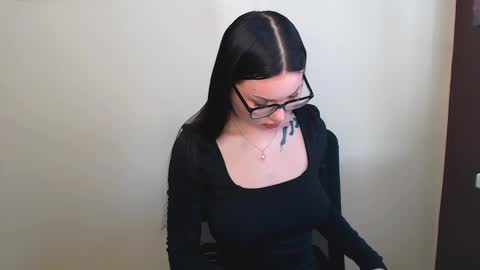 Snapshot of maxi_sweetheart chatting on 03.05.25 Joanna online show from 03.05.25