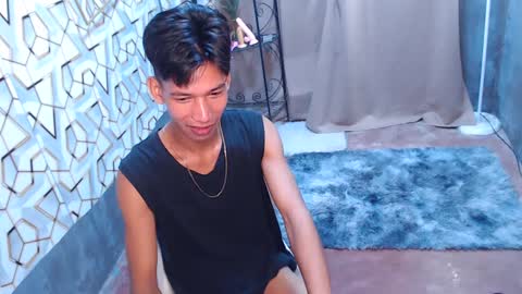 Reyn online show from 02.03.25