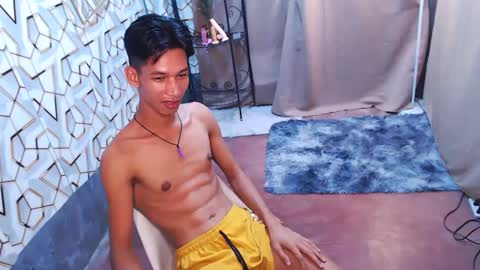 Reyn online show from 02.07.25