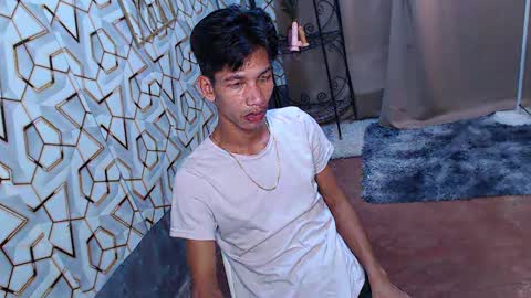 Reyn online show from 02.16.25