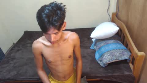 Reyn online show from 03.05.25