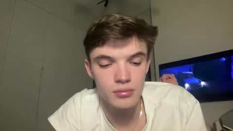 Snapshot of maximaxerxxx chatting on 12.17.24 maximaxerxxx online show from 12.17.24