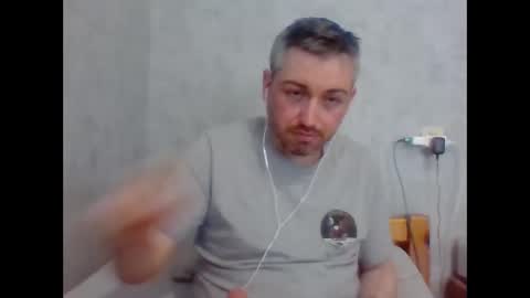 Snapshot of maximefrxx chatting on 03.25.26 Maxime online show from 03.25.26