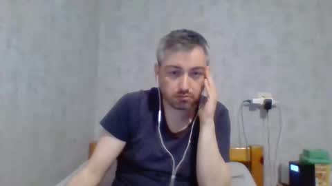 Snapshot of maximefrxx chatting on 03.26.26 Maxime online show from 03.26.26