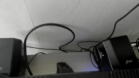 Maximiliano online show from 11.03.25