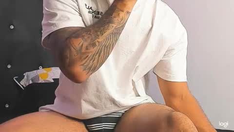 Maximo online show from 12.21.25