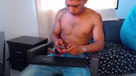 Maximo Aron Vega online show from 12.03.24