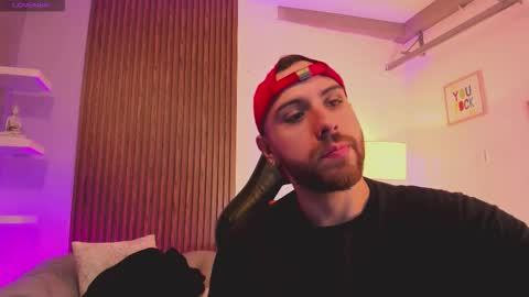 Maximo Wolf online show from 02.02.26