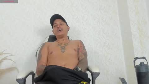 maximohall online show from 09.19.25