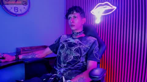 Snapshot of maximoking26 chatting on 02.27.26 MAXIMO online show from 02.27.26