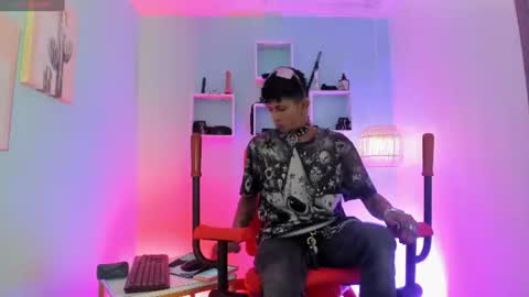 MAXIMO online show from 07.19.26