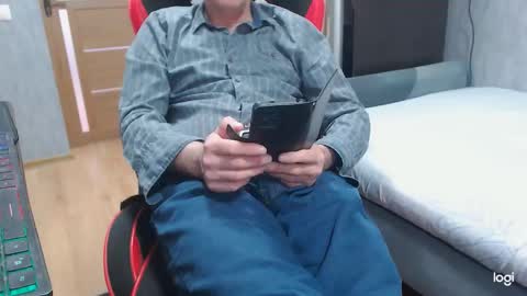 Snapshot of maximus3334 chatting on 03.24.26 maximus3334 online show from 03.24.26