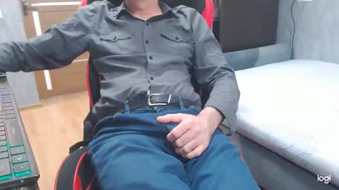 Snapshot of maximus3334 chatting on 03.30.26 maximus3334 online show from 03.30.26