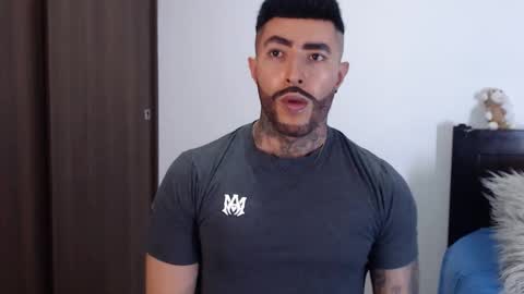 Snapshot of maximus_golden chatting on 12.28.24 Independent Model online show from 12.28.24