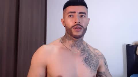 Snapshot of maximus_golden chatting on 01.15.25 Independent Model online show from 01.15.25