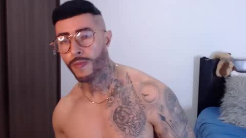 Snapshot of maximus_golden chatting on 01.15.25 Independent Model online show from 01.15.25