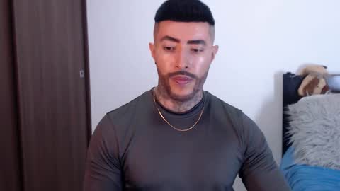 Snapshot of maximus_golden chatting on 01.16.25 Independent Model online show from 01.16.25