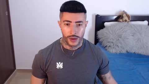 Snapshot of maximus_golden chatting on 01.19.25 Independent Model online show from 01.19.25