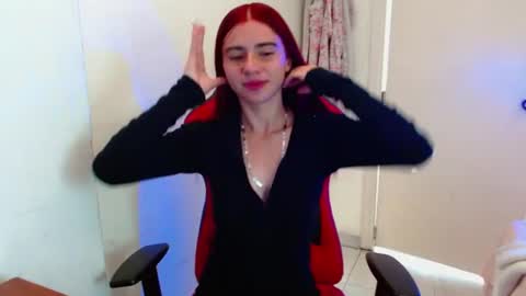 Snapshot of maxinesex_ chatting on 07.08.26 maxinesex_ online show from 07.08.26
