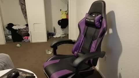  IG  online show from 10.10.25