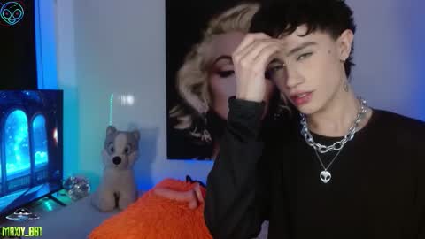 Snapshot of maxiy_001 chatting on 09.29.25 Max online show from 09.29.25