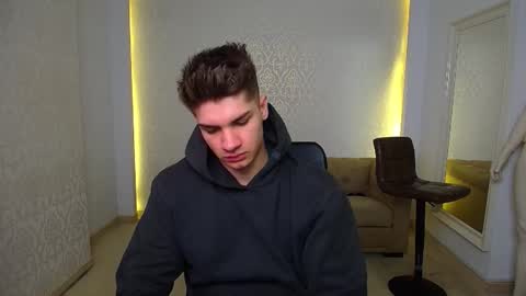 MaxKaiden online show from 02.06.26