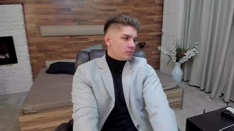 MaxKaiden online show from 03.21.26