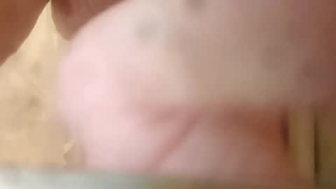 Snapshot of maxmelon2800 chatting on 10.12.25 maxmelon2800 online show from 10.12.25