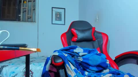 MAX online show from 11.16.25