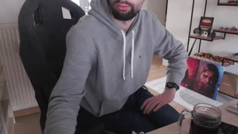 Max online show from 01.11.25